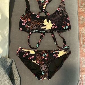 Black Floral O’Neill Bikini Set